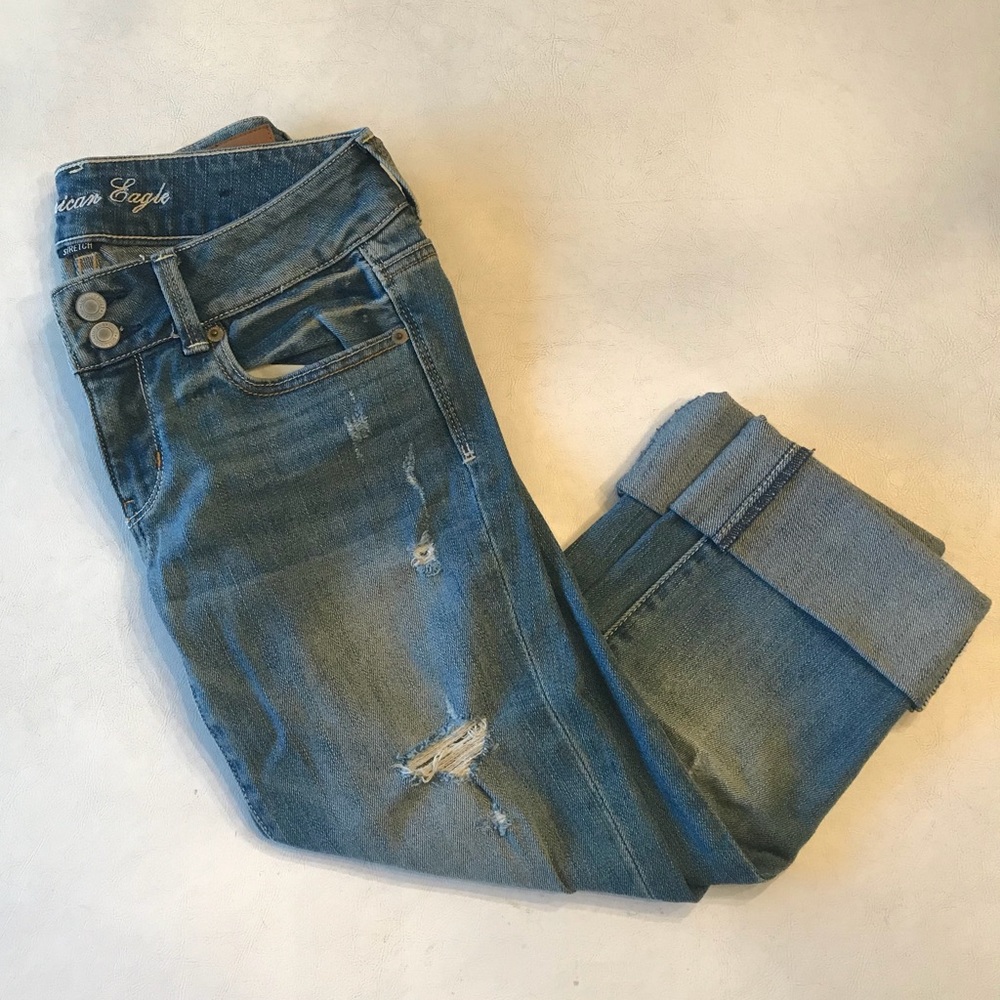AEO Capri Ripped Jeans